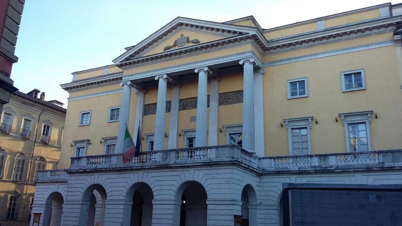 Residenza Teatro Plasencia Exterior foto